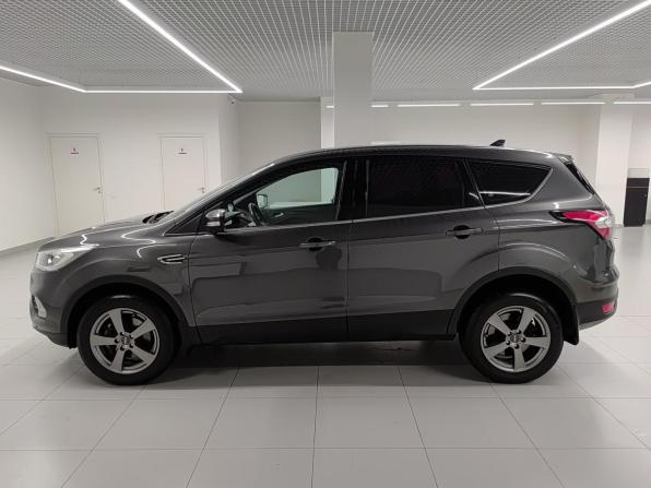 Ford Kuga II Рестайлинг с пробегом 2017 года, цена 1 790 000 рублей, 118906 км, внедорожник, Автокод Объявления