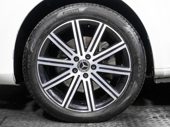 Mercedes-Benz V-Класс III (W447) Рестайлинг с пробегом 2022 года, цена 7 498 000 рублей, 52783 км, минивэн, Автокод Объявления