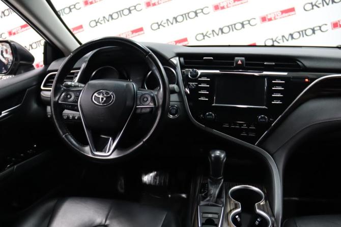 Toyota Camry VIII (XV70) с пробегом 2019 года, цена 2 835 350 рублей, 121015 км, седан, Автокод Объявления