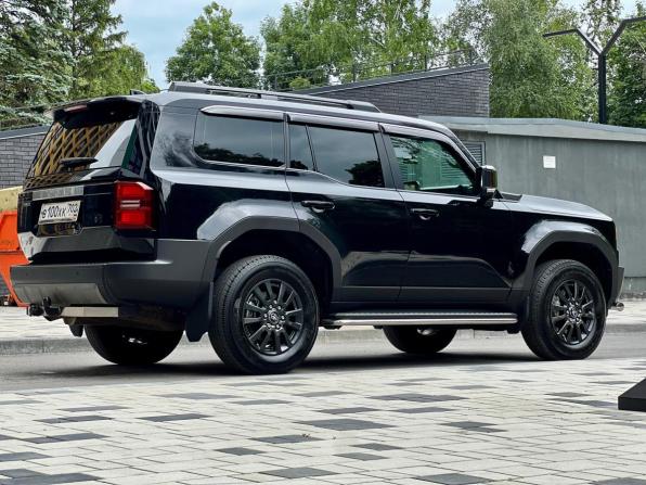 Toyota Land Cruiser Prado 250 Series с пробегом 2024 года, цена 8 700 000 рублей, 32300 км, внедорожник, Автокод Объявления