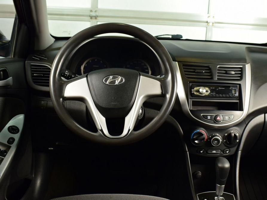 Hyundai Solaris I Кемерово  - изображение 8