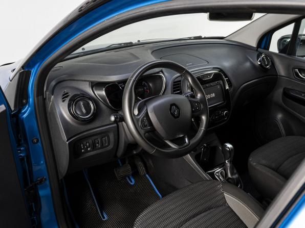 Renault Kaptur I с пробегом 2018 года, цена 1 260 000 рублей, 132125 км, внедорожник, Автокод Объявления