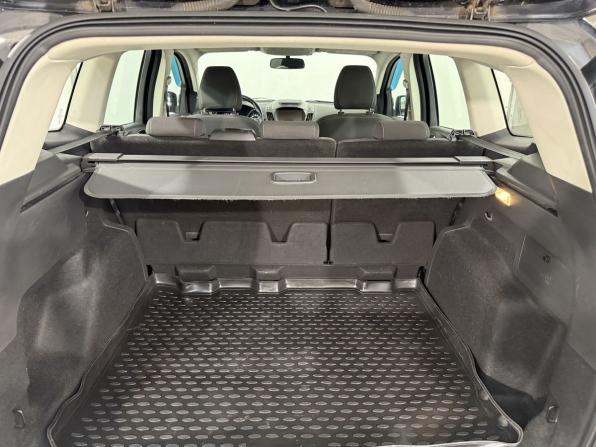 Ford Kuga II Рестайлинг с пробегом 2018 года, цена 1 599 800 рублей, 113000 км, внедорожник, Автокод Объявления