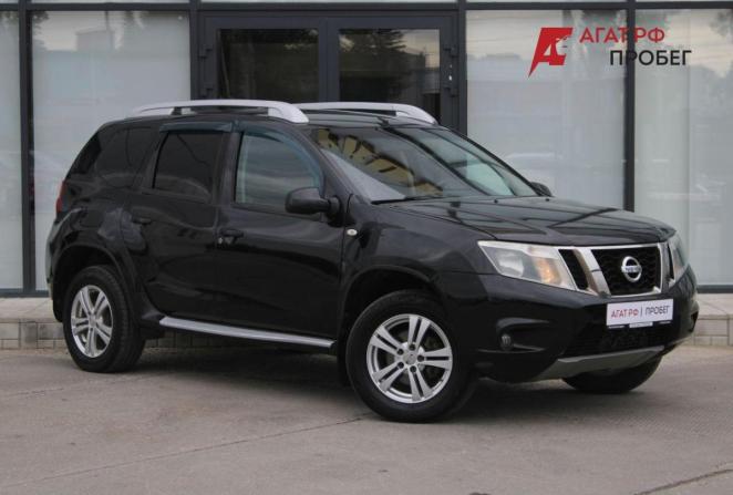 Nissan Terrano III (D10) с пробегом 2017 года, цена 1 060 000 рублей, 208980 км, внедорожник, Автокод Объявления