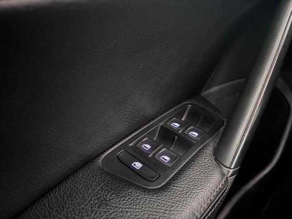 Volkswagen Golf VII с пробегом 2014 года, цена 1 265 000 рублей, 166246 км, хэтчбек, Автокод Объявления