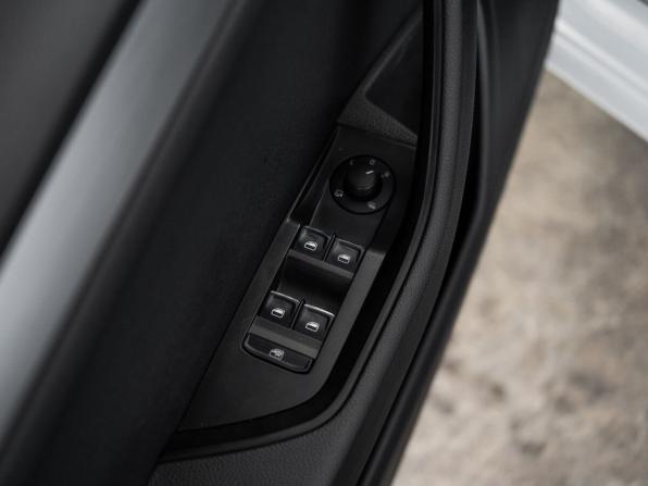 Skoda Superb III с пробегом 2016 года, цена 2 130 000 рублей, 109929 км, лифтбек, Автокод Объявления