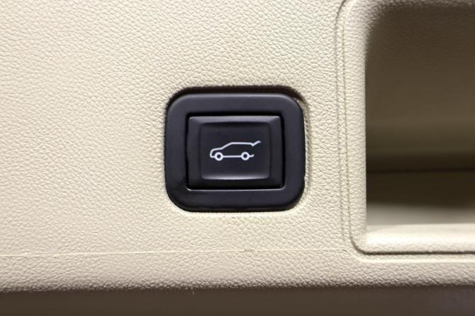GMC Terrain II Рестайлинг с пробегом 2022 года, цена 3 669 000 рублей, 25023 км, внедорожник, Автокод Объявления