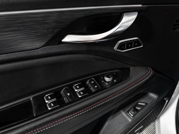 Geely Tugella I Рестайлинг с пробегом 2023 года, цена 2 240 000 рублей, 116809 км, внедорожник, Автокод Объявления