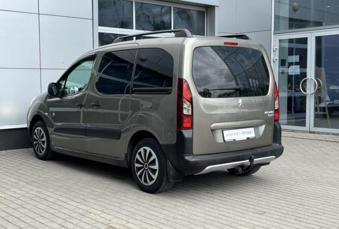 Peugeot Partner II Рестайлинг с пробегом 2012 года, цена 750 000 рублей, 235451 км, компактвэн, Автокод Объявления