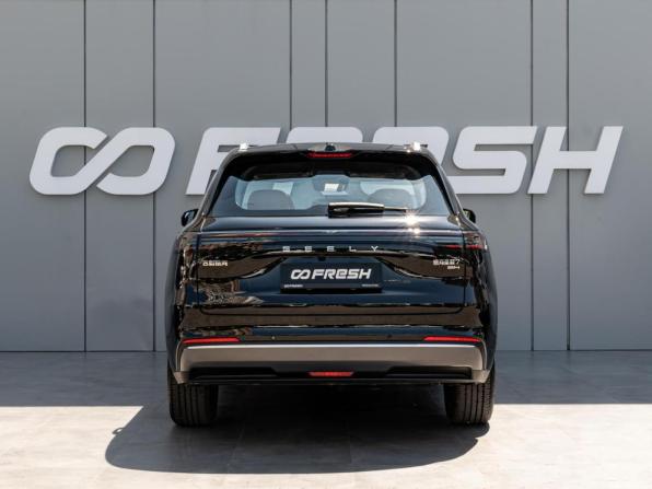 Geely Galaxy Starship 7 с пробегом 2026 года, цена 3 540 000 рублей, 18 км, внедорожник, Автокод Объявления