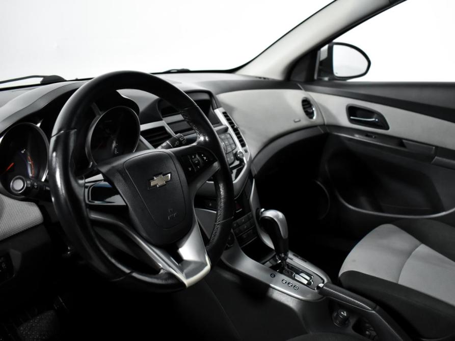 Chevrolet Cruze I Санкт-Петербург  - изображение 9