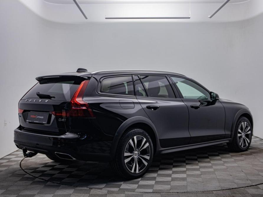 Volvo V60 Cross Country II Москва  - изображение 5