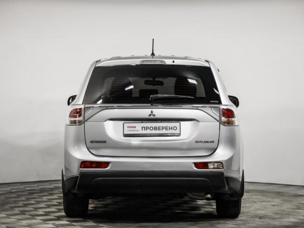 Mitsubishi Outlander III с пробегом 2013 года, цена 999 000 рублей, 136091 км, внедорожник, Автокод Объявления