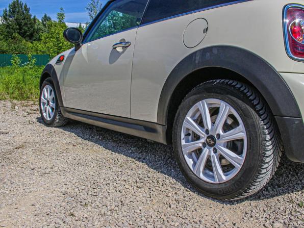 Mini Hatch II (R56) Рестайлинг с пробегом 2012 года, цена 1 039 000 рублей, 129397 км, хэтчбек, Автокод Объявления