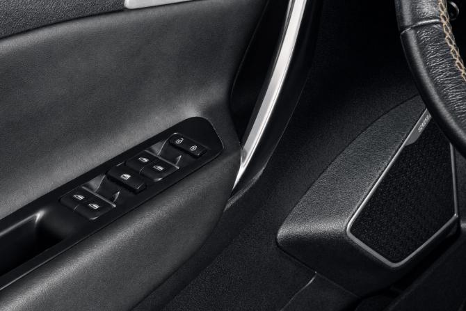 Geely Atlas I с пробегом 2021 года, цена 2 099 000 рублей, 83700 км, внедорожник, Автокод Объявления