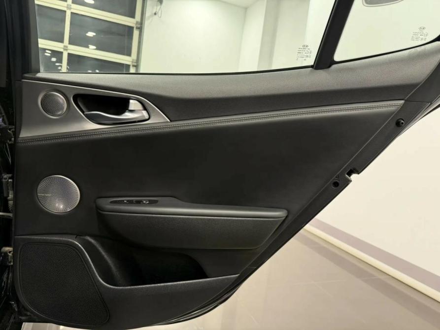 Kia Stinger I Подольск  - изображение 19