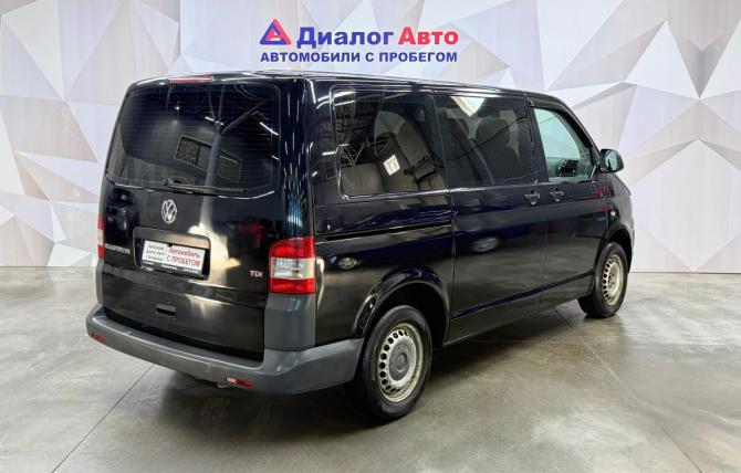 Volkswagen Transporter T5 Рестайлинг с пробегом 2012 года, цена 1 640 000 рублей, 366277 км, минивэн, Автокод Объявления