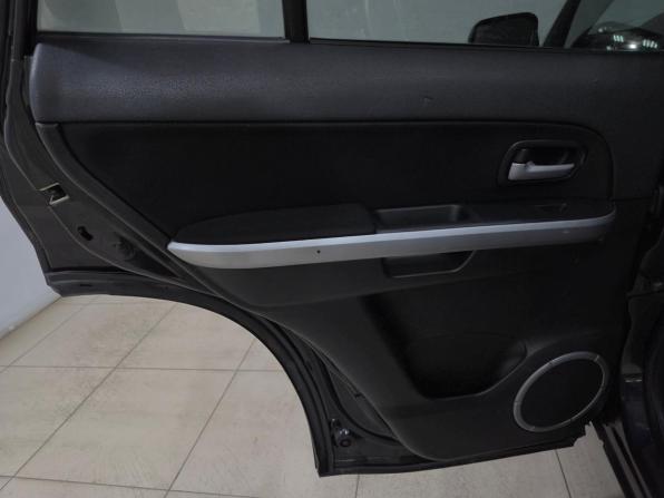 Suzuki Grand Vitara II Рестайлинг с пробегом 2011 года, цена 940 000 рублей, 260616 км, внедорожник, Автокод Объявления