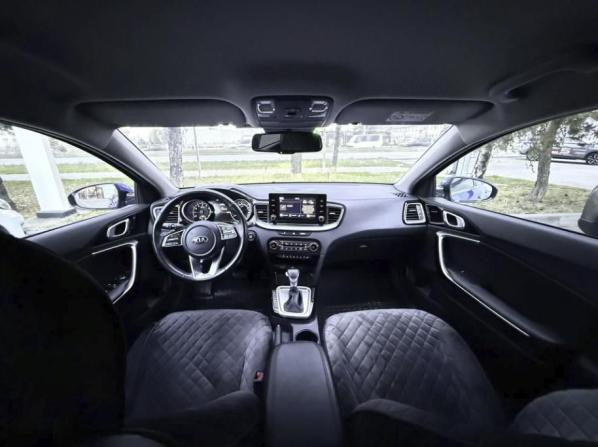 Kia Ceed III с пробегом 2021 года, цена 1 900 000 рублей, 74800 км, универсал, Автокод Объявления