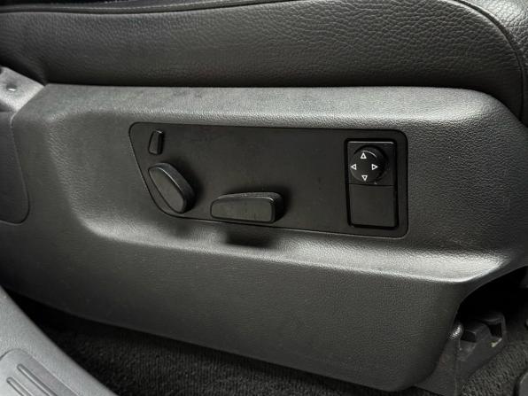 Volkswagen Touareg I Рестайлинг с пробегом 2007 года, цена 1 299 000 рублей, 310985 км, внедорожник, Автокод Объявления