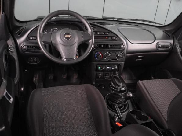 Chevrolet Niva I Рестайлинг с пробегом 2017 года, цена 799 000 рублей, 80951 км, внедорожник, Автокод Объявления