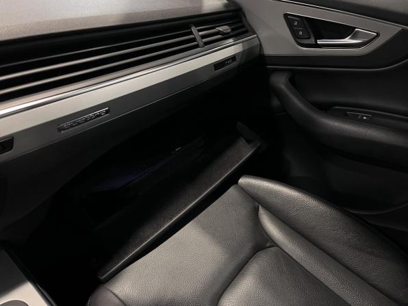 Audi Q7 II (4M) с пробегом 2018 года, цена 4 945 000 рублей, 99947 км, внедорожник, Автокод Объявления