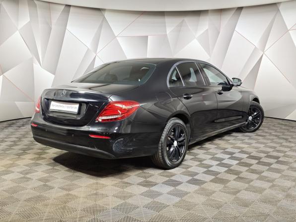 Mercedes-Benz E-Класс V (W213 S213 C238) с пробегом 2018 года, цена 2 055 000 рублей, 211105 км, седан, Автокод Объявления