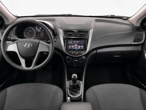 Hyundai Solaris I Рестайлинг с пробегом 2015 года, цена 639 000 рублей, 172105 км, седан, Автокод Объявления