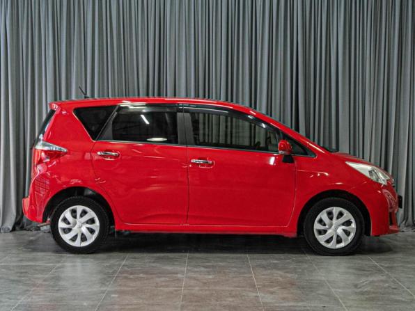 Toyota Ractis II с пробегом 2012 года, цена 1 069 000 рублей, 135300 км, хэтчбек, Автокод Объявления