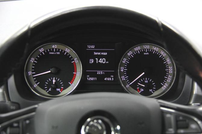 Skoda Rapid I Рестайлинг с пробегом 2018 года, цена 1 255 400 рублей, 125011 км, лифтбек, Автокод Объявления
