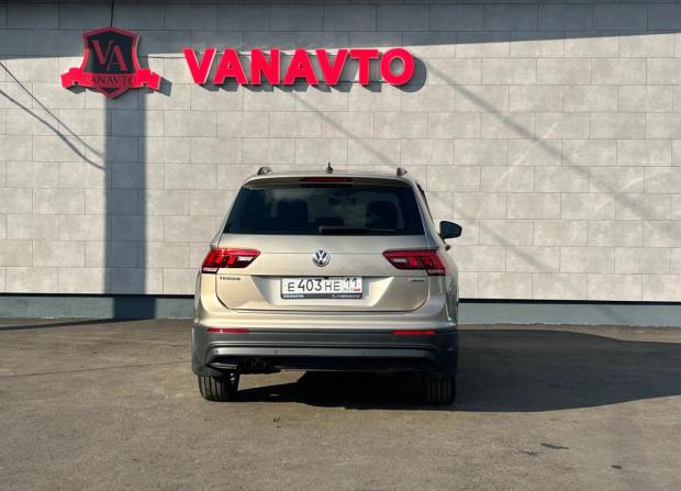 Volkswagen Tiguan II с пробегом 2020 года, цена 2 670 000 рублей, 124040 км, внедорожник, Автокод Объявления