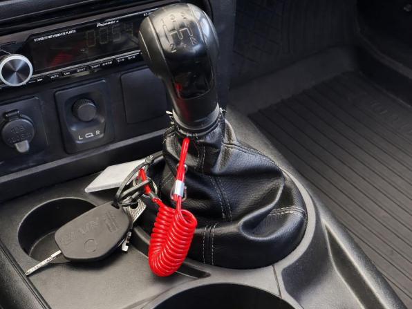 Chevrolet Niva I Рестайлинг с пробегом 2015 года, цена 647 000 рублей, 78600 км, внедорожник, Автокод Объявления