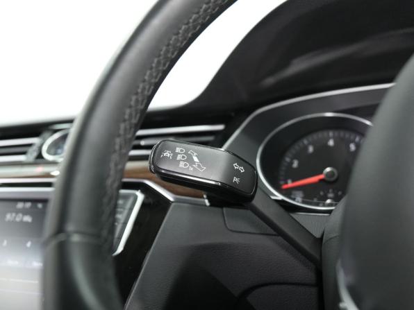 Volkswagen Passat B8 с пробегом 2015 года, цена 1 845 000 рублей, 78000 км, универсал, Автокод Объявления
