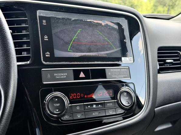 Mitsubishi Outlander III Рестайлинг 3 с пробегом 2019 года, цена 2 039 000 рублей, 162693 км, внедорожник, Автокод Объявления