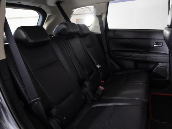 Mitsubishi Outlander III с пробегом 2013 года, цена 999 000 рублей, 283443 км, внедорожник, Автокод Объявления