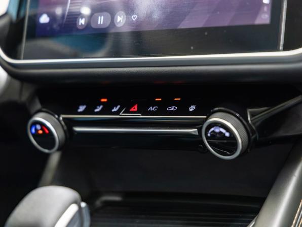 Omoda S5 с пробегом 2023 года, цена 1 318 000 рублей, 47162 км, седан, Автокод Объявления