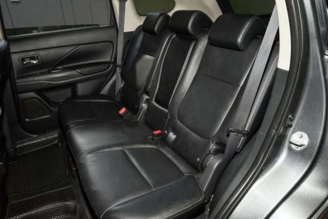 Mitsubishi Outlander III Рестайлинг с пробегом 2014 года, цена 1 309 000 рублей, 175162 км, внедорожник, Автокод Объявления
