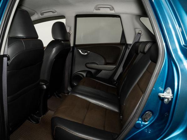 Honda Fit Shuttle I с пробегом 2012 года, цена 950 500 рублей, 137924 км, универсал, Автокод Объявления