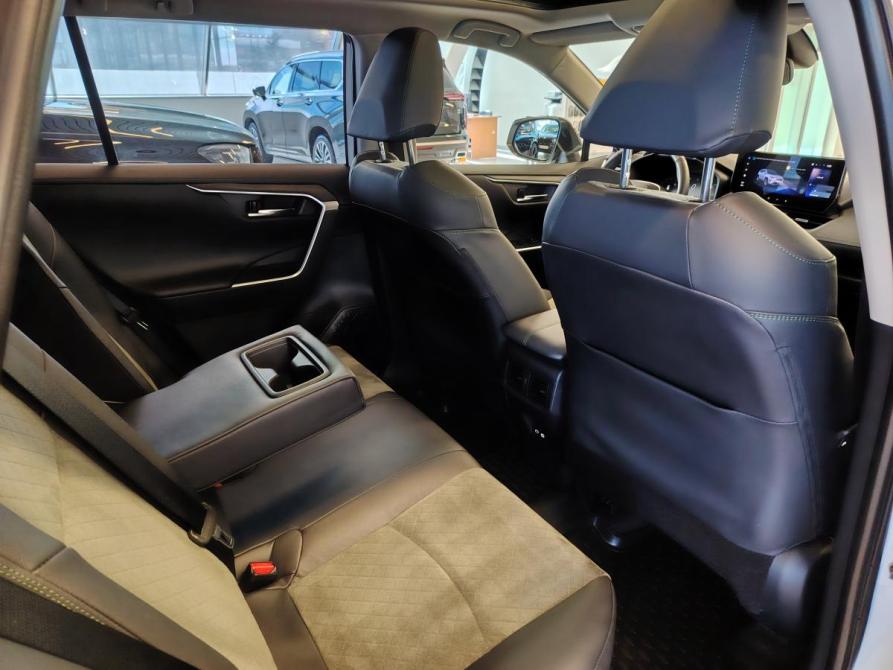 Toyota RAV4 V (XA50) Санкт-Петербург  - изображение 9