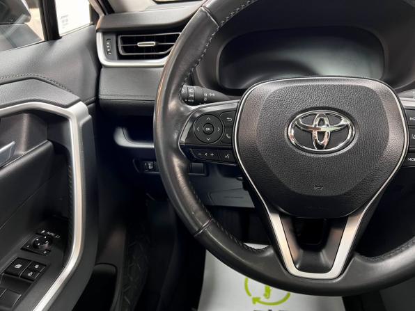 Toyota RAV4 V (XA50) с пробегом 2023 года, цена 3 545 000 рублей, 39610 км, внедорожник, Автокод Объявления