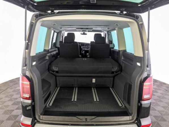 Volkswagen Multivan T6 Рестайлинг с пробегом 2021 года, цена 5 850 000 рублей, 111404 км, минивэн, Автокод Объявления