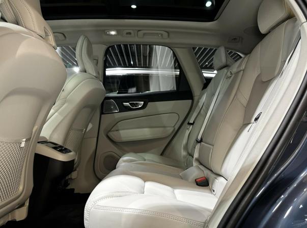 Volvo XC60 II Рестайлинг 2 с пробегом 2026 года, цена 7 800 000 рублей, 11 км, внедорожник, Автокод Объявления