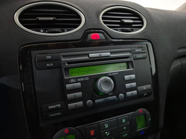 Ford Focus II с пробегом 2005 года, цена 388 000 рублей, 214500 км, хэтчбек, Автокод Объявления