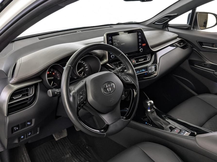 Toyota C-HR I Рестайлинг Москва  - изображение 15