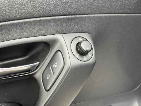 Volkswagen Polo V с пробегом 2014 года, цена 485 000 рублей, 256000 км, седан, Автокод Объявления
