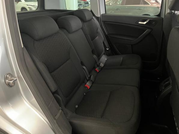 Skoda Yeti I Рестайлинг с пробегом 2014 года, цена 1 349 000 рублей, 118000 км, внедорожник, Автокод Объявления