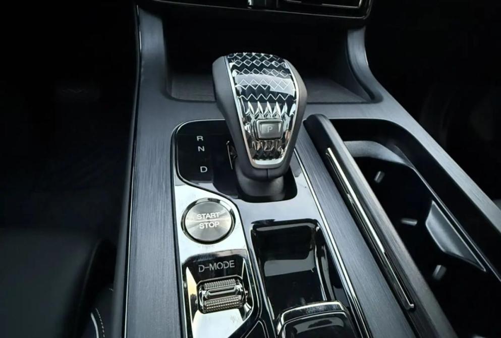 GAC GS8 II Астрахань  - изображение 17
