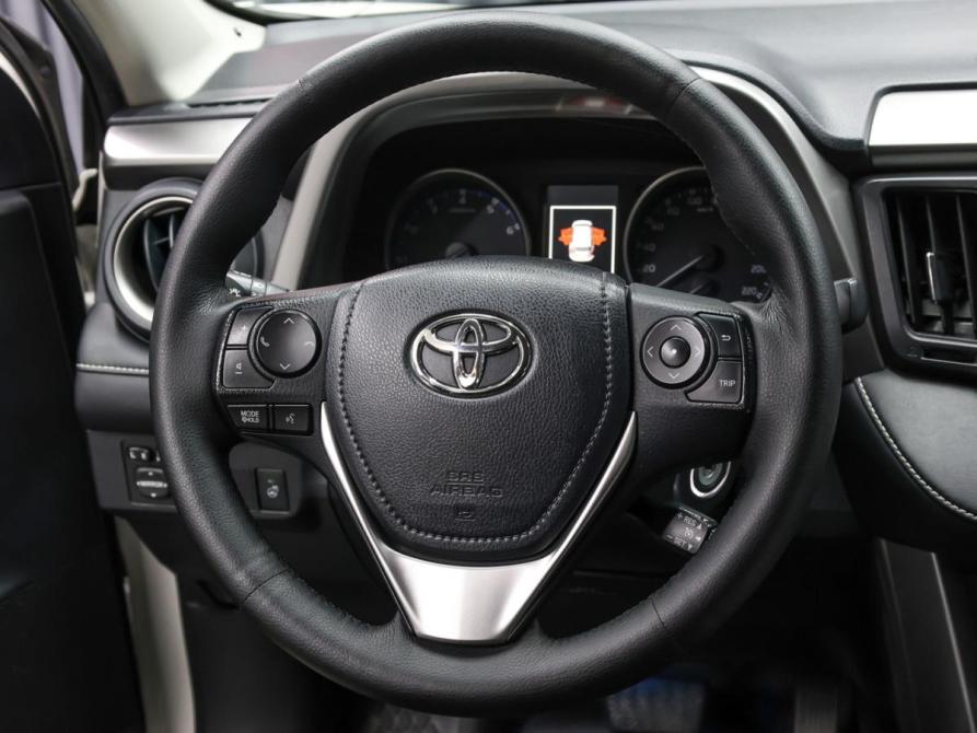 Toyota RAV4 IV (XA40) Рестайлинг Москва  - изображение 17