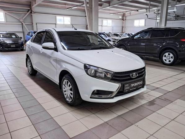 Lada (ВАЗ) Vesta I с пробегом 2021 года, цена 1 150 000 рублей, 61796 км, седан, Автокод Объявления