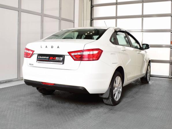 Lada (ВАЗ) Vesta I с пробегом 2022 года, цена 1 135 995 рублей, 51963 км, седан, Автокод Объявления